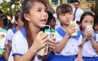 Sở GD&ĐT Hà Nội 'chốt' Vinamilk trúng gói thầu sữa học đường hơn 3,8 nghìn tỉ đồng